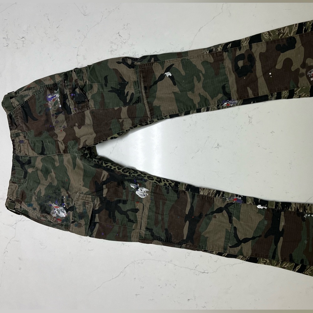 MNML stacked cargo Camo (adjustable waist)